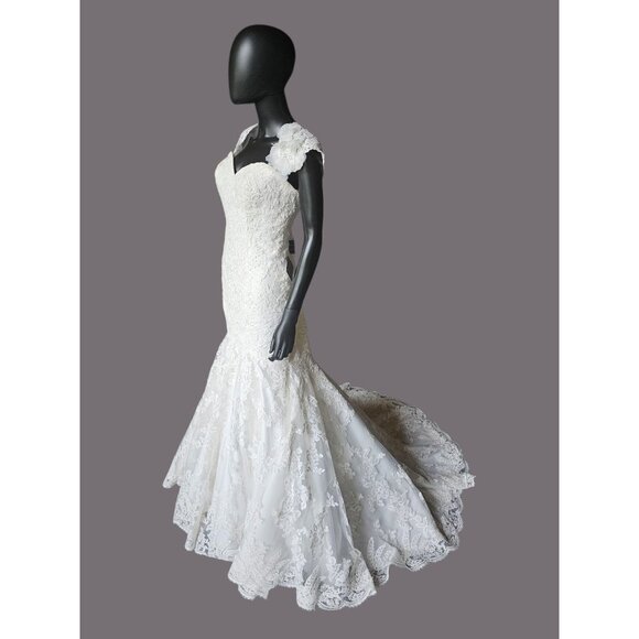 NWOT Ivory Full Lace Fit/Flare Wedding Gown - Mori Lee - Picture 2 of 13